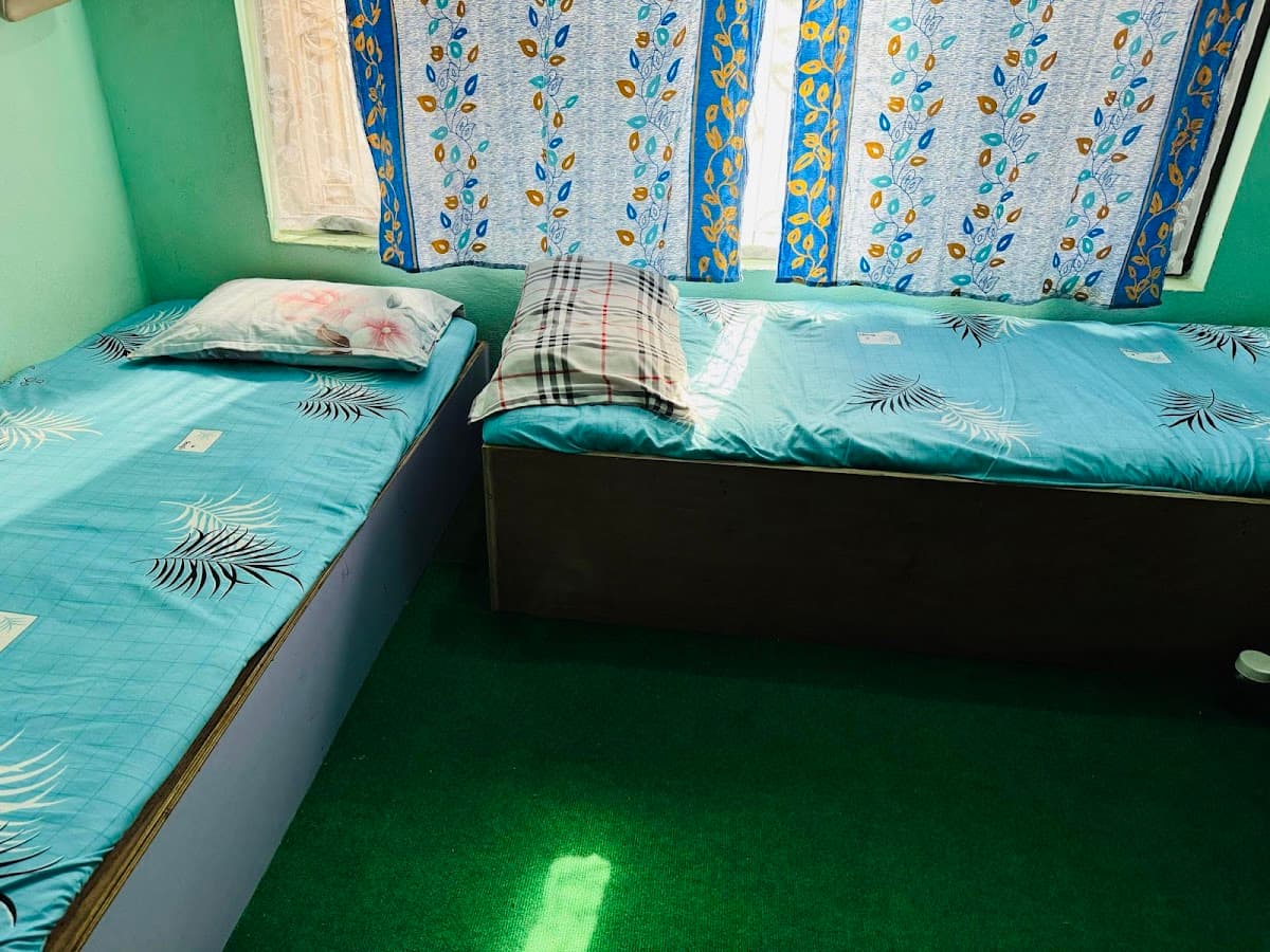 New star girls hostel janapath marg Anamnagar 6