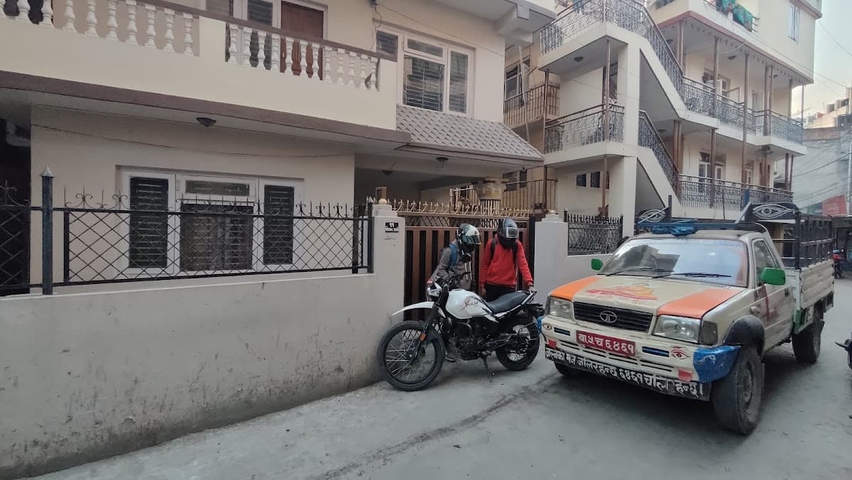 Premium Boys' Hostel