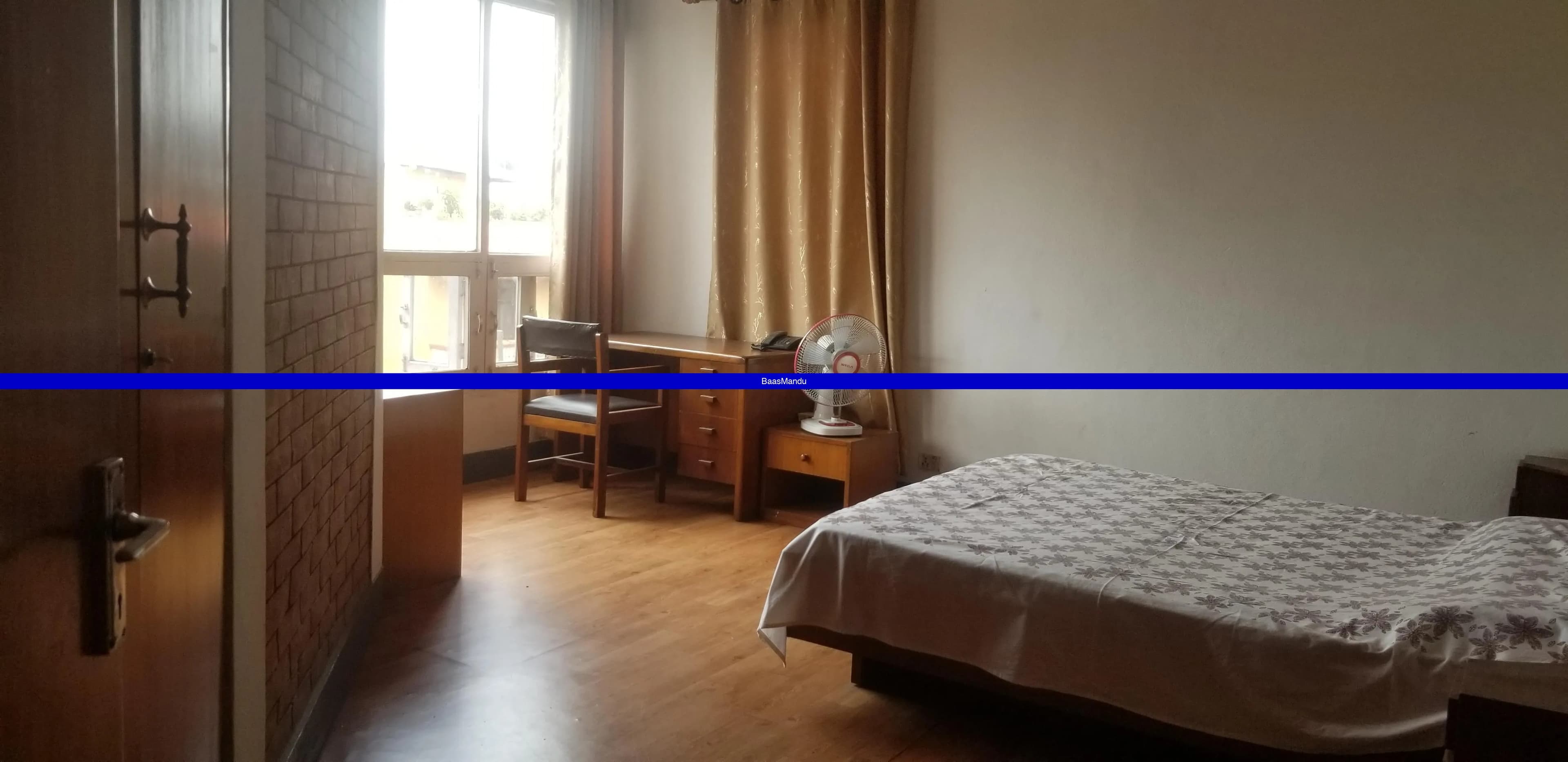 Centrally located, fully furnished flat for rent - 1