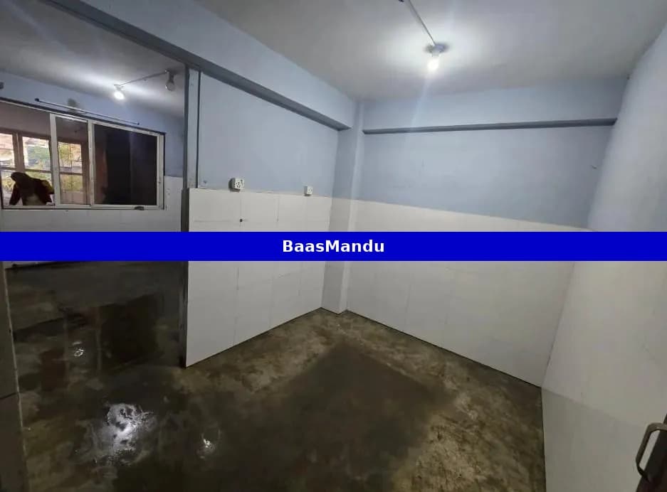 Small shutter for shop+ Rooms /Flat for Rent - 1