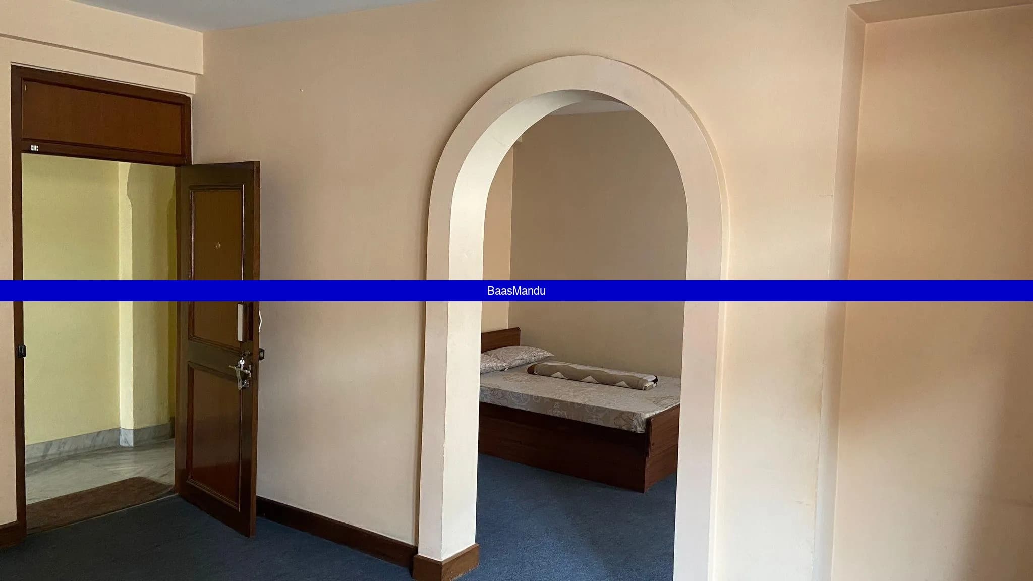 SPACIOUS 1bedroom with living room and kitchen - 1