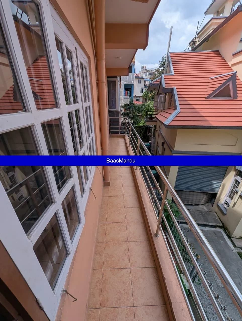 2BHK flat for rent at Dhobighat(Near SunriseTower) - 1